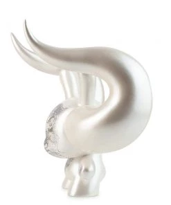 Arcane Divination The White Devil 8