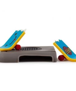 Blind Boxes BFF Mini Series 5: Love Hurts By Travis Cain & Kidrobot