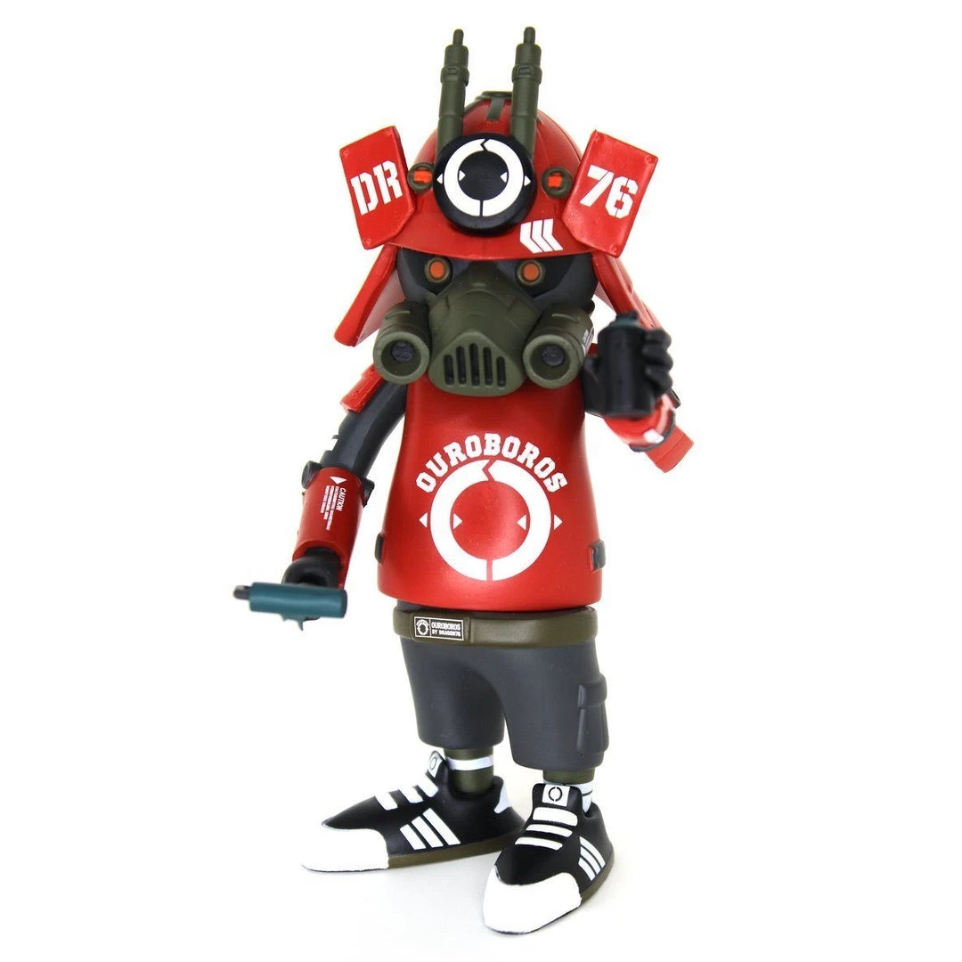 DR76 Ouroboros Red Alert 6” Vinyl Figure By Dragon76 X Martian Toys Designer Toys 3 DR76 Ouroboros Red Alert 6” Vinyl Figure By Dragon76 X Martian Toys Designer Toys