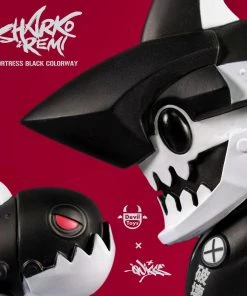FORTRESS BLACK Sharko & Remi By Quiccs X Devil Toys LE100