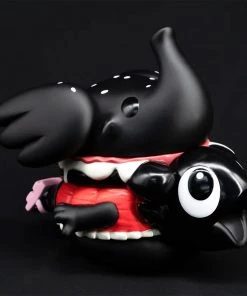 Maguro X Burger Elfie 'Unbox In Black' Edition By Too Natthapong X Chino Lam X Unbox Industries