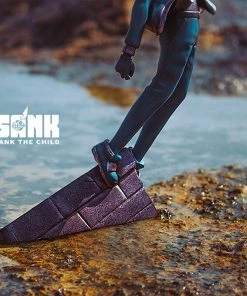 Sank Toys Sank The Child - Escape - Blues Resin & Polystone Statue