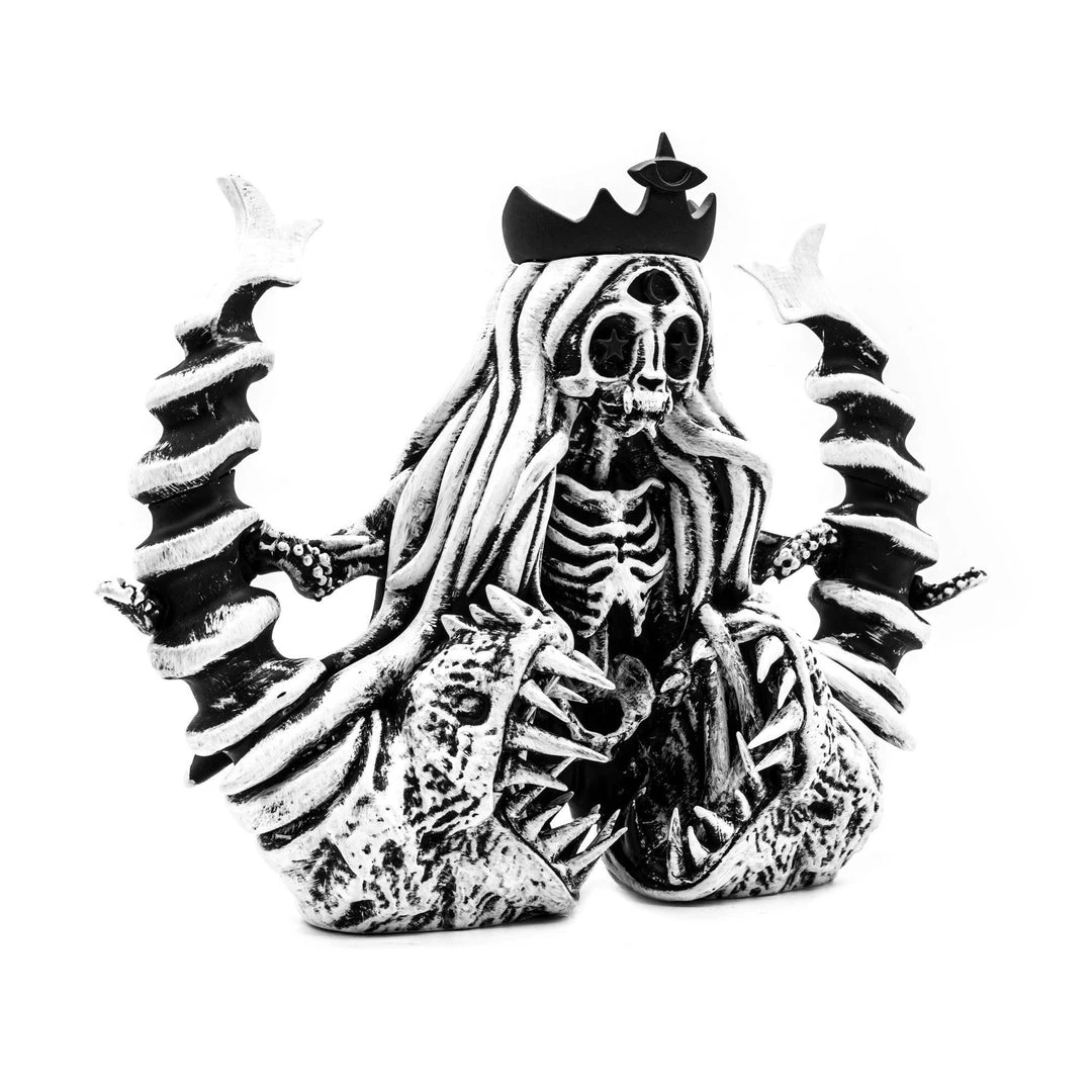 SLAVE To The SIREN: "Dead Sea" 6" Vinyl Art Figure By Martian Toys X RXse7en - A VLTD Exclusive 10 SLAVE To The SIREN: "Dead Sea" 6" Vinyl Art Figure By Martian Toys X RXse7en - A VLTD Exclusive