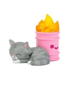 Designer Toys Trash Kitties Blind Box Series By 100% Soft 25 Designer Toys Trash Kitties Blind Box Series By 100% Soft
